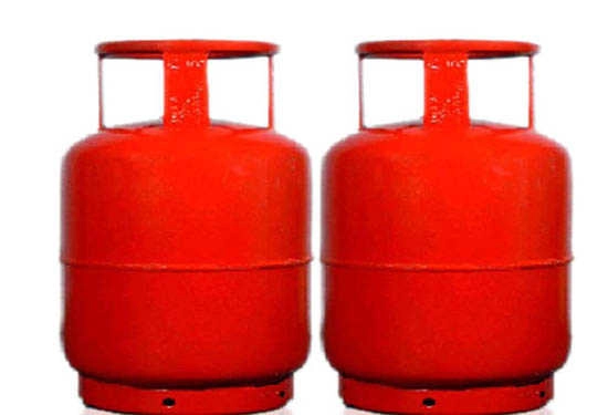 LPG Cylinder New Prices: एलपीजी गॅस सिलेंडर 43.5 रुपयांनी महाग झाला, येथे नवीन दर तपासा