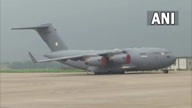 तालिबान-अफगाणिस्तान संघर्ष : काबूलहून 168 जणांना घेऊन वायूदलाचं विमान भारतात परतलं