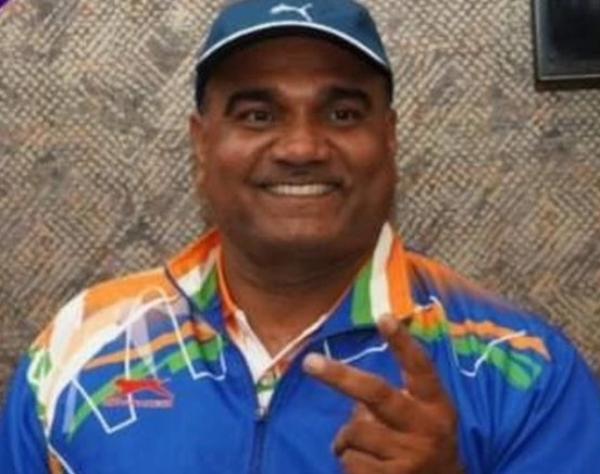 Tokyo Paralympic : थाळीफेकपटू विनोद कुमार यांच्याकडून कांस्यपदक परत घेणार