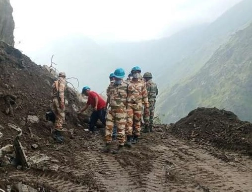 landslide mumbay goa