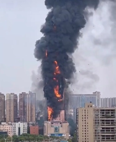 China Telecom Building: चांगशा येथील चायना टेलिकॉम इमारतीला आग