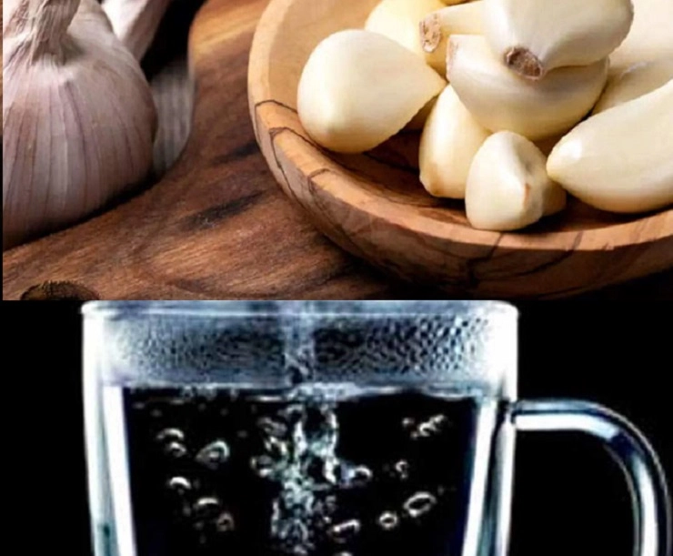 garlic with hot water