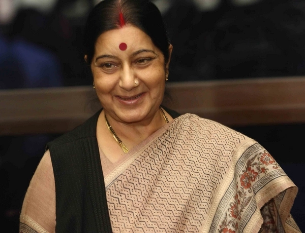 सुषमा स्वराज ने खोला राज, नाम में क्यों जोड़ा चौकीदार - Why Sushma Swaraj add Chowkidar in his name