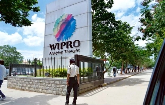 300 कर्मचारी करत होते 'विप्रो'ची फसवणूक, कंपनीने काढून टाकले