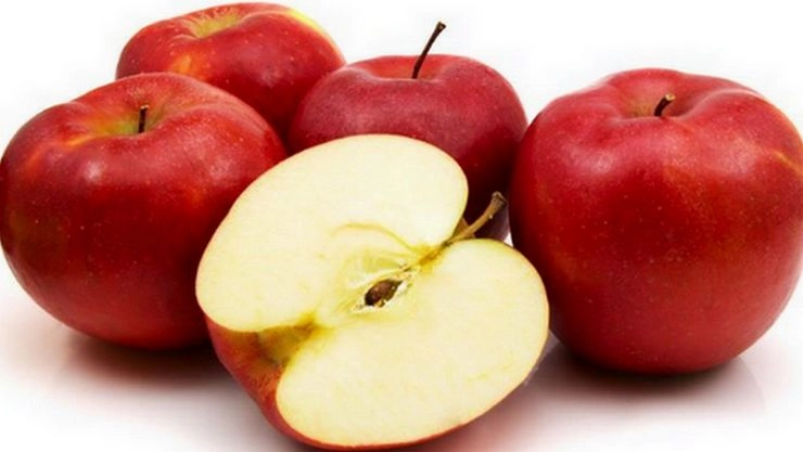 आपको चाहिए पतली कमर, तो रोज खाएं यह लाल फल - benefits of Apple