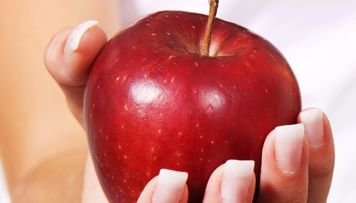 इस वक्त फल खाने से होते हैं गंभीर नुकसान, जानें 5 तथ्य - side effects of fruits