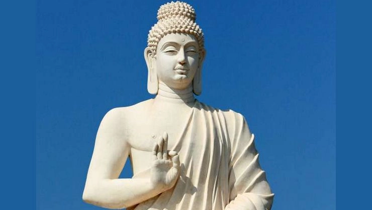 भारतातील या प्रसिद्ध बौद्ध पर्यटन स्थळांना भेट द्या, मनाला शांती मिळेल