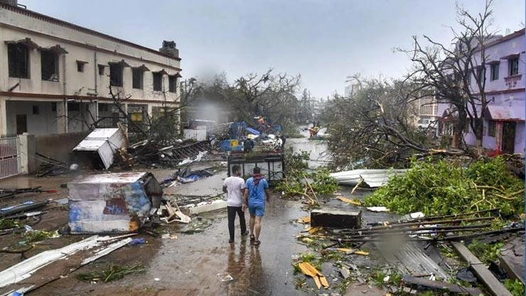 Fani Cyclone : 45000 વૉલેન્ટિર્સે 24 કલાકમાં ચક્રવાત સામે જબરદસ્ત લડત આપી