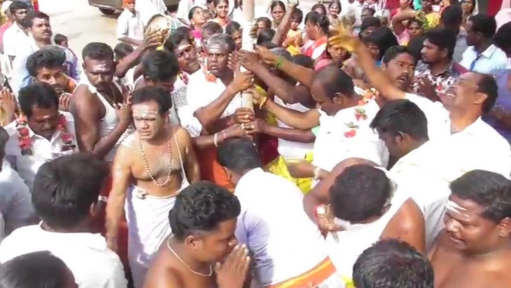 கரூர்: பகவதி அம்மன் ஆலய கும்பாபிஷேக நிகழ்ச்சி
