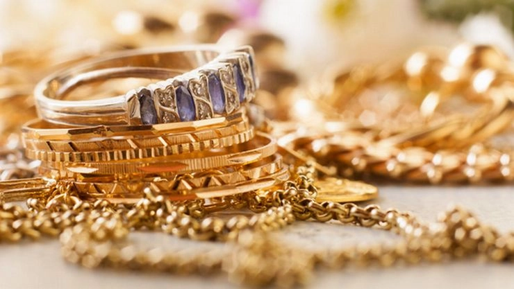 Gold jewelry