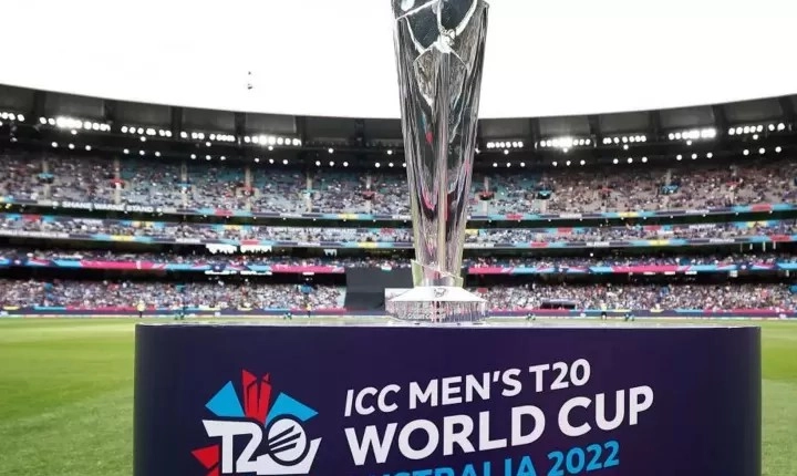 டி20 உலகக் கோப்பை: இறுதிப் போட்டியில் நுழைய இந்தியா என்ன செய்ய வேண்டும்?