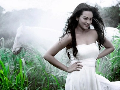 ''లింగా''లో నా షూటింగ్ ఓవర్.. ''రజినీ'' సర్‌కు థ్యాంక్స్!: సోనాక్షి