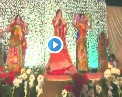#Padmavati : ములాయం కోడలు డాన్స్ ఇరగదీశారు... (వీడియో)