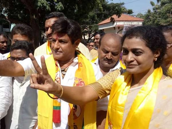 #TelanganaElectionResults : రేవంత్ - సుహాసినలపై బెట్టింగ్స్