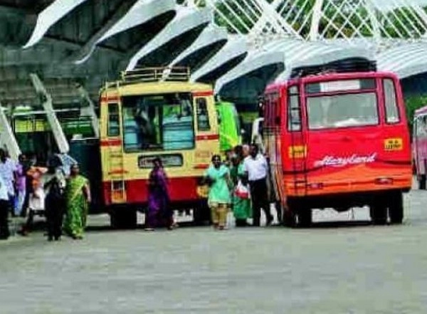 హైదరాబాద్ నుంచి ఏపీకి బస్సులు రద్దు... ఆందోళనలో ఓటర్లు
