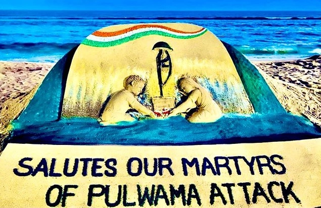 #PulwamaAttack ఘటనకు రెండేళ్లు ... అమరవీరులకు నివాళులు