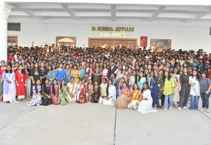 satyabhama university students