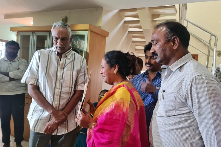 Tammareddy cheack to Gotamraju family