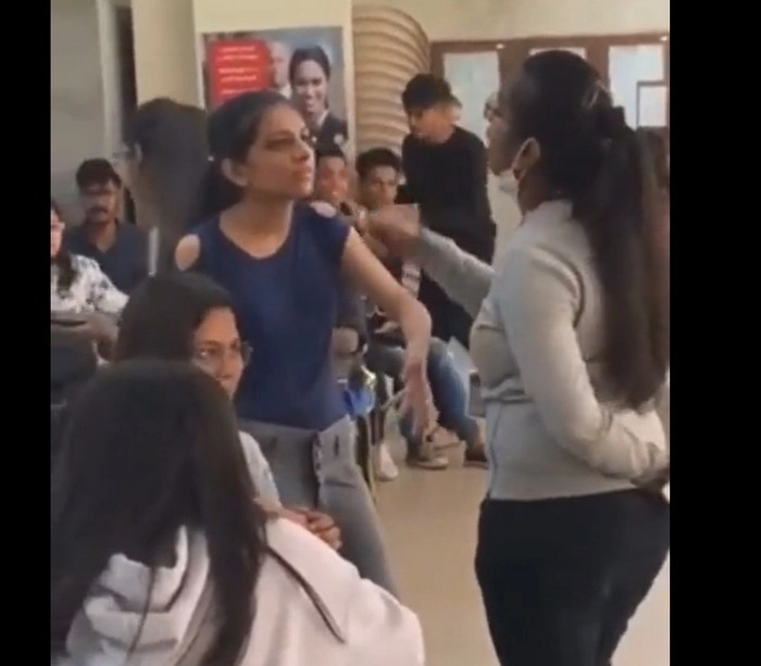 girl student fights