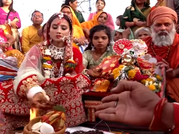 Gwalior Girl Marries Lord Krishna