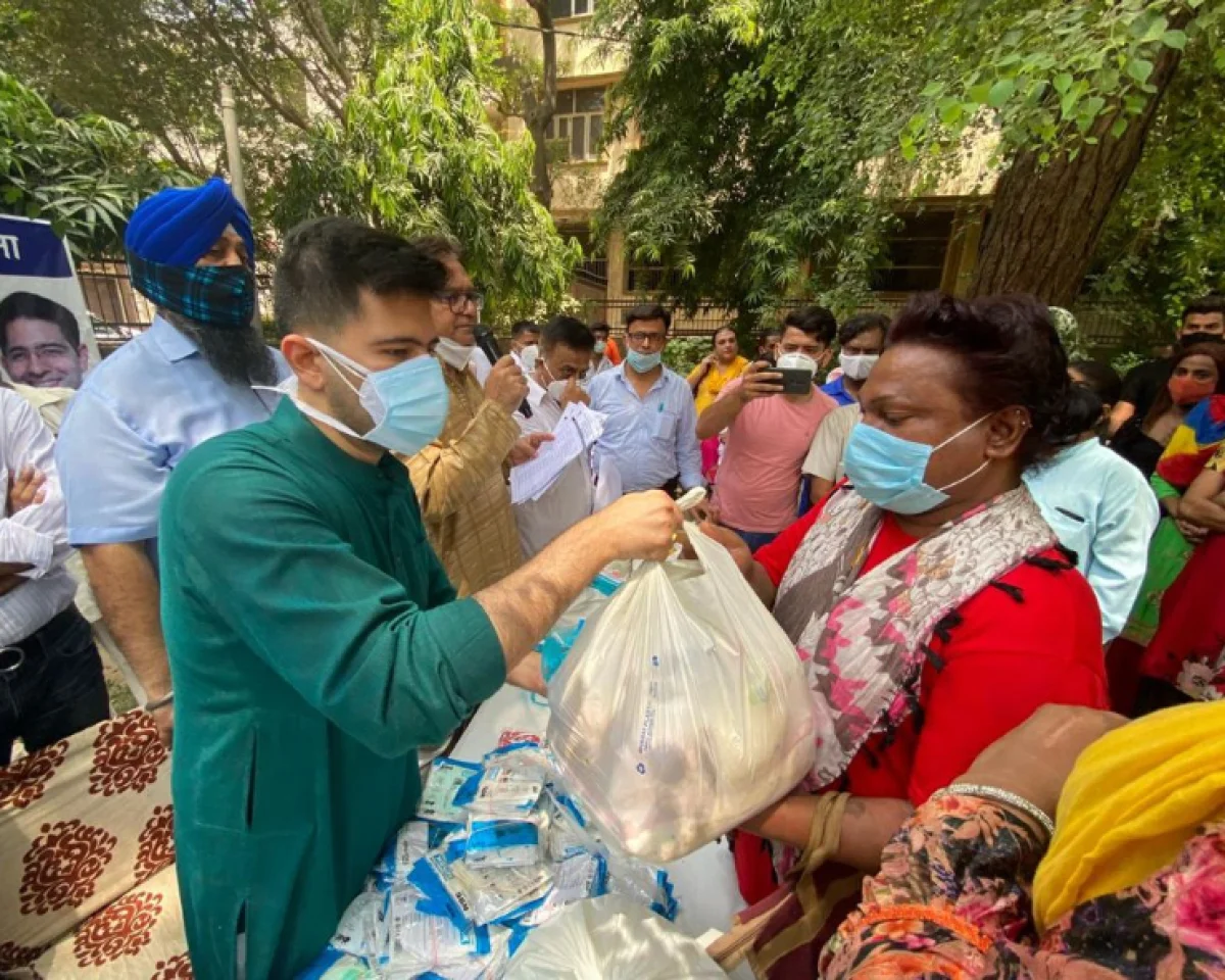 AAP distributes ration kits to transgender community under ‘Mission ...