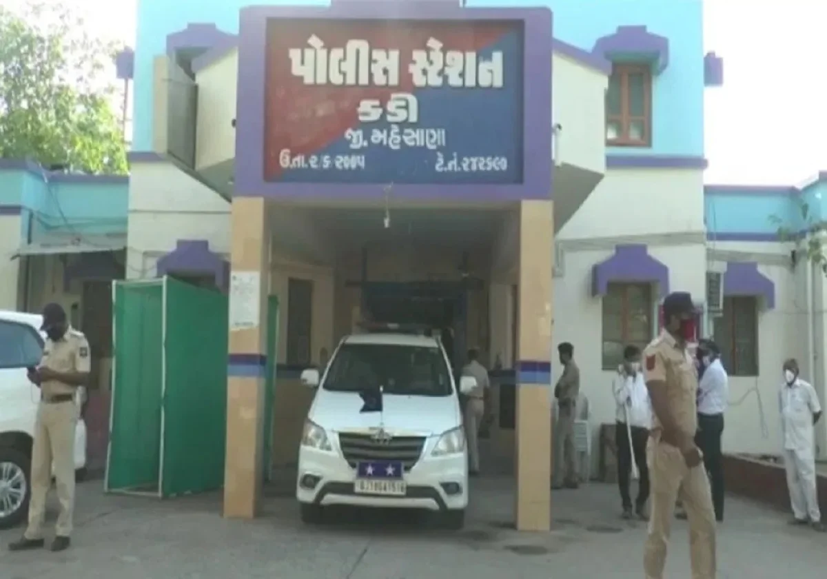 Kadi Police station