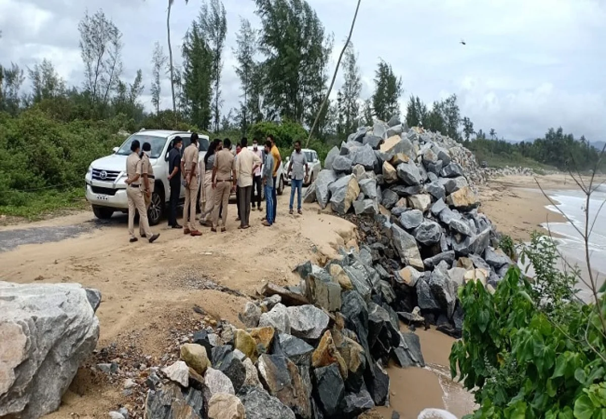 ಕಡಲ ಕೊರೆತ