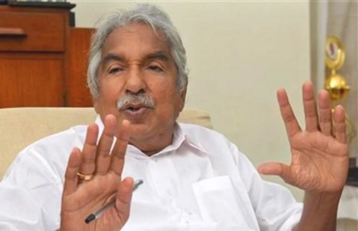 ഉമ്മന്‍‌ചാണ്ടി