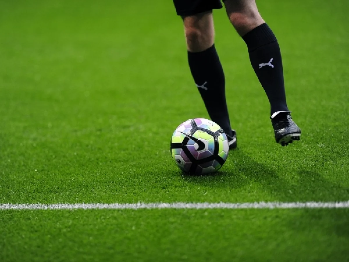 ഫുട്ബോൾ