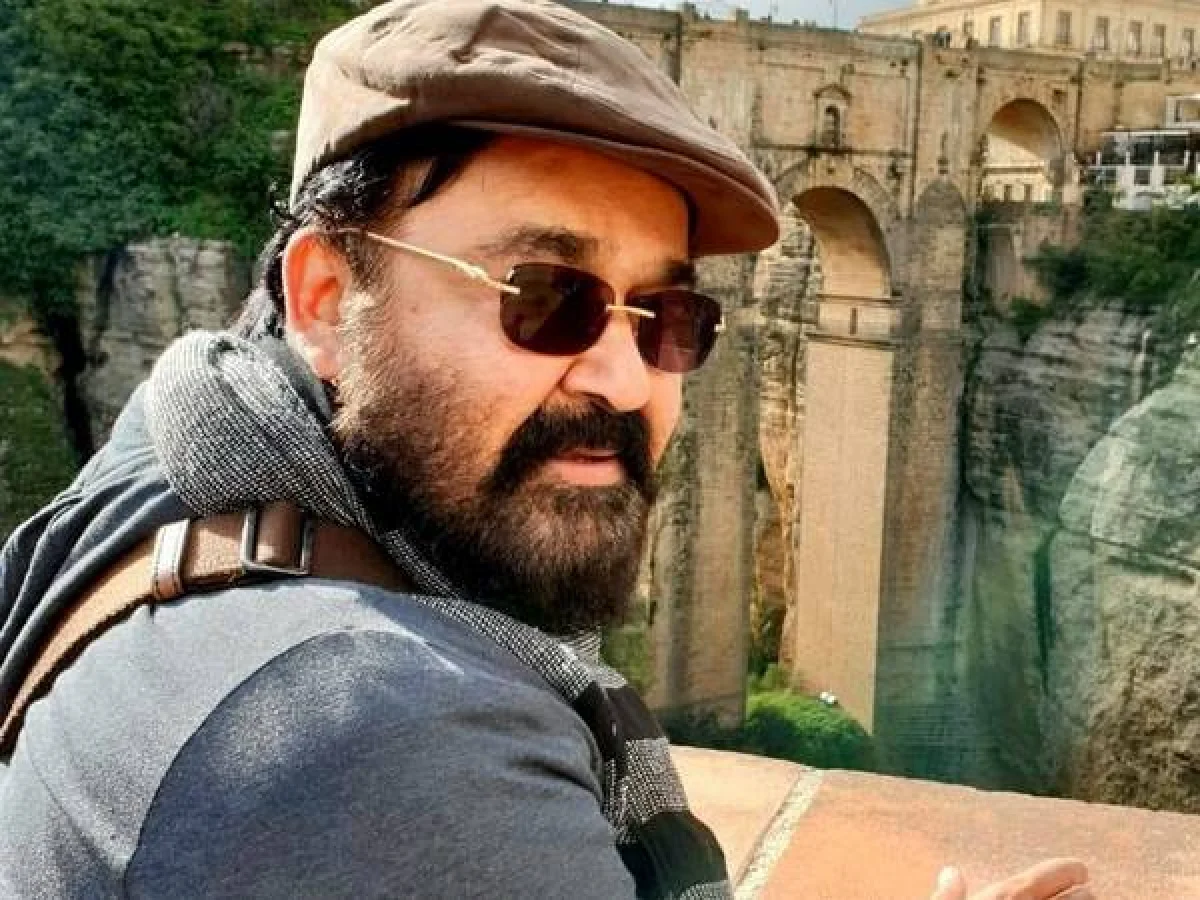 മോഹൻലാൽ