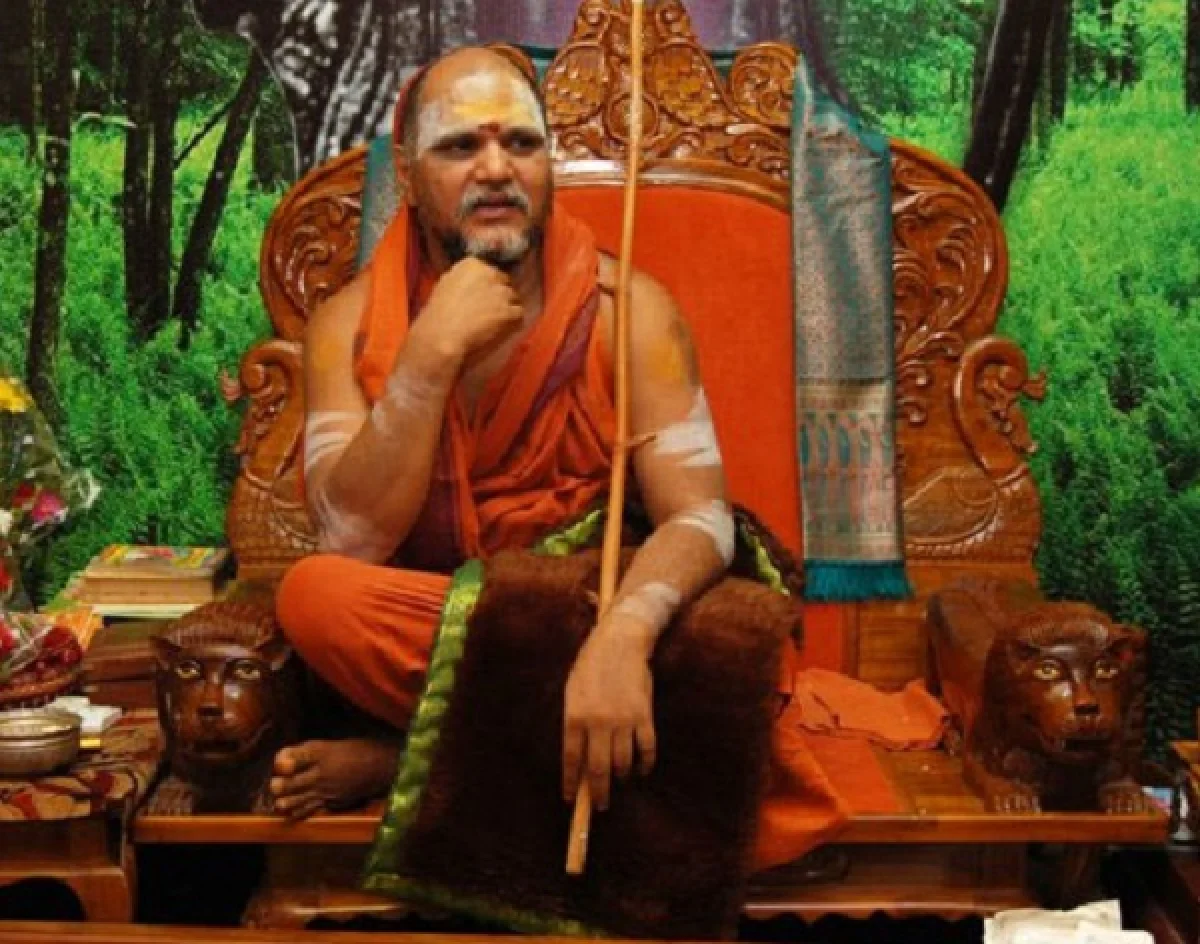 Swamy Swaroopanandendra Saraswati