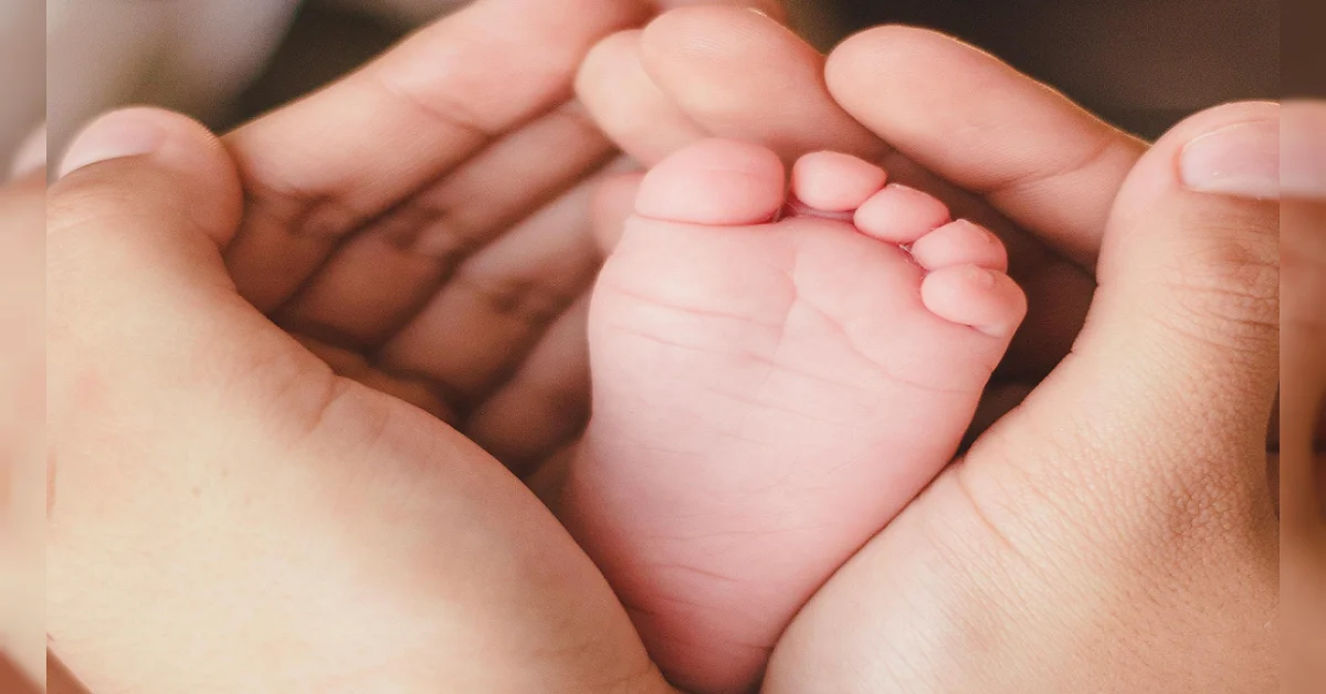 10 பெண் குழந்தைகளுக்கு பின் 11வது பிறந்த ஆண் குழந்தை.. குடும்பமே கொண்டாட்டம்..!