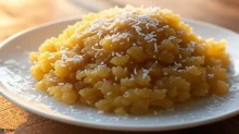 Navratri Vrat Special Coconut Halwa उपवासाचा नारळ हलवा पाककृती Navratri Vrat Special Coconut Halwa उपवासाचा नारळ हलवा पाककृती
