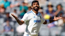 జస్‌ప్రీత్ బుమ్రాను టెస్టుల్లో మాత్రమే ఆడనివ్వాలి.. రవిశాస్త్రి