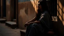 హోమ్ స్టేలో బస చేసిన మహిళకు మత్తుమందు ఇచ్చి అత్యాచారం.. ఇద్దరి అరెస్టు