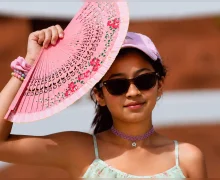 More women die in heatwaves, but biology 'isn't main cause'