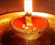 Kartik Purnima  2025: કાર્તિક પૂર્ણિમા પર પ્રગટાવો 365  વાટનો દિવો, આખા વર્ષની પૂજાનુ એક સાથે મળશે શુભ ફળ