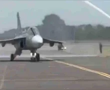 नाशिक : स्वदेशी लढाऊ विमान तेजस एमके1ए ने पहिले उड्डाण केले, राजनाथ सिंह म्हणाले...