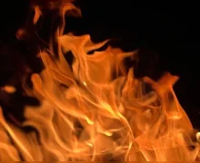 भिवंडी तालुक्यात गोदामात भीषण आग लागल्याने कोट्यवधींचे नुकसान