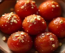 Dry Gulab Jamun दिवाळीत बाजारातून मिठाई खरेदी न करता घरीच तयार करा 