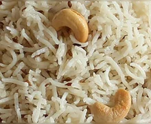 डिनरमध्ये बनवा स्वादिष्ट असा काजू-किशमिश पुलाव पाककृती