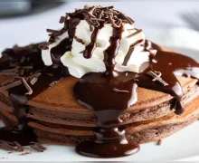 Children's Day 2025 विशेष मुलांसाठी बनवा चॉकलेट पॅनकेक रेसिपी