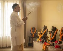 पूजेत उदबत्ती जाळणे अशुभ ? शास्त्र काय म्हणतात ते जाणून घ्या