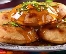 Mawa Kachori शाही मिठाईंमध्ये सर्वात प्रसिद्ध मावा कचोरी; घरीच बनवण्याची सोपी पद्धत लिहून घ्या