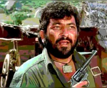 50 ஆண்டுக்கு பின் ரீரிலீஸ் ஆகும் ஷோலே.. யாரும் பார்த்திடாத ஒரிஜினல் கிளைமாக்ஸ் இணைப்பு..!