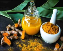 સવારે ખાલી પેટે હળદરનું પાણી પીધા પછી શું થાય છે?