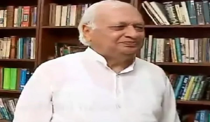 Mr Arif Mohammed Khan