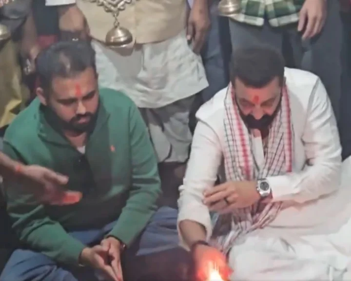Sanjay Dutt performed pind daan for peace of his ancestors' souls in Gaya's Vishnupad Temple