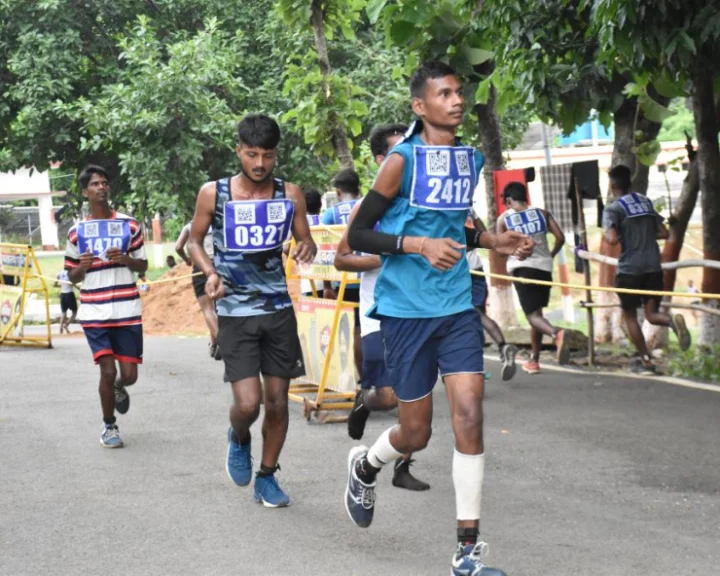 SHOCKING! 11 aspirants die during physical test in Jharkhand excise constable drive