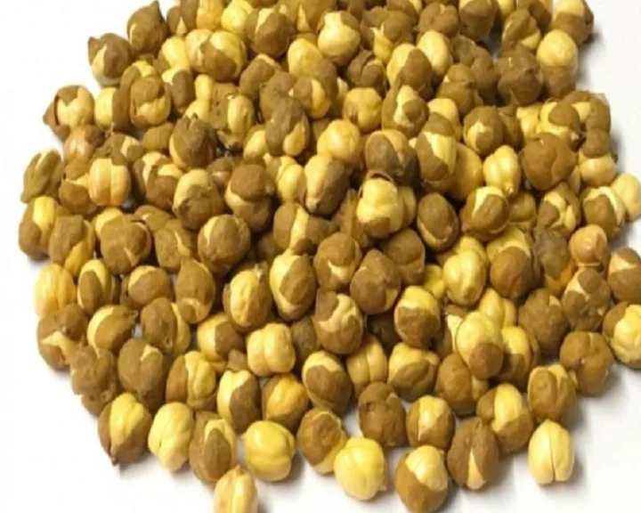 SHOCKING! 3 members of a family die after eating roasted chana in Uttar Pradesh
